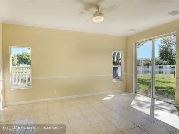 5874 NW 49th Ln, Coconut Creek FL 33073