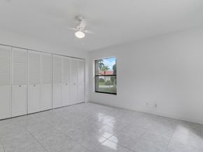 5695 Lakeview Mews Drive, Boynton Beach FL 33437
