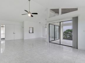5695 Lakeview Mews Drive, Boynton Beach FL 33437