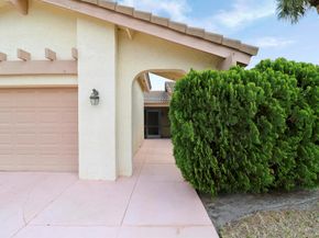 5695 Lakeview Mews Drive, Boynton Beach FL 33437