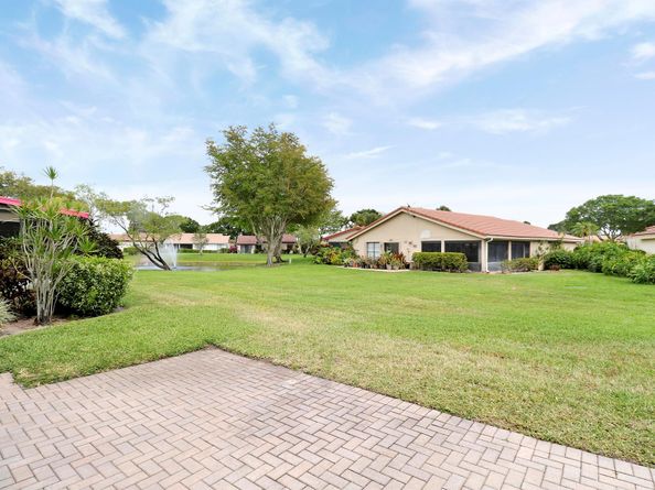 5695 Lakeview Mews Drive, Boynton Beach FL 33437