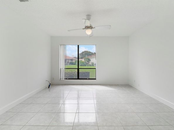 5695 Lakeview Mews Drive, Boynton Beach FL 33437