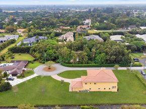 11621 SW 1st St, Plantation FL 33325