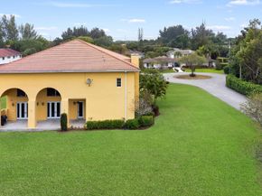 11621 SW 1st St, Plantation FL 33325