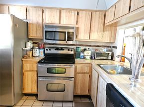 10601 NW 11th St 10601, Hollywood FL 33026