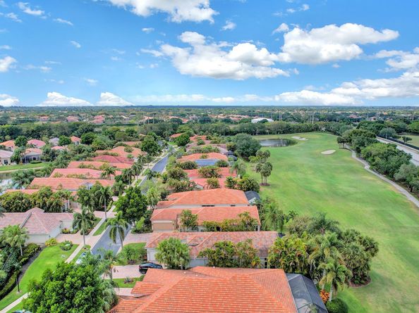 10839 Royal Devon Way, Lake Worth FL 33449