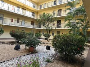 2831 Somerset Dr 118, Lauderdale Lakes FL 33311
