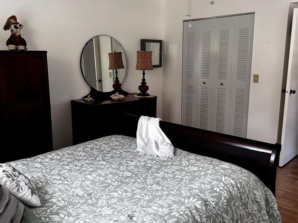 2831 Somerset Dr 118, Lauderdale Lakes FL 33311