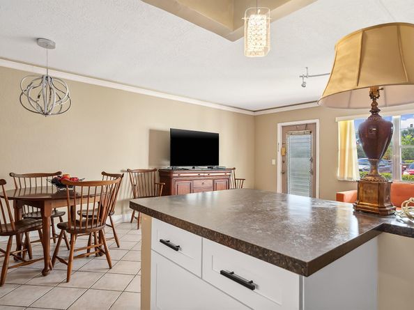 127 Southampton B 127, West Palm Beach FL 33417