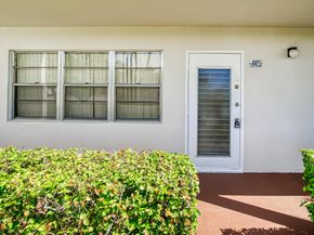 127 Southampton B 127, West Palm Beach FL 33417