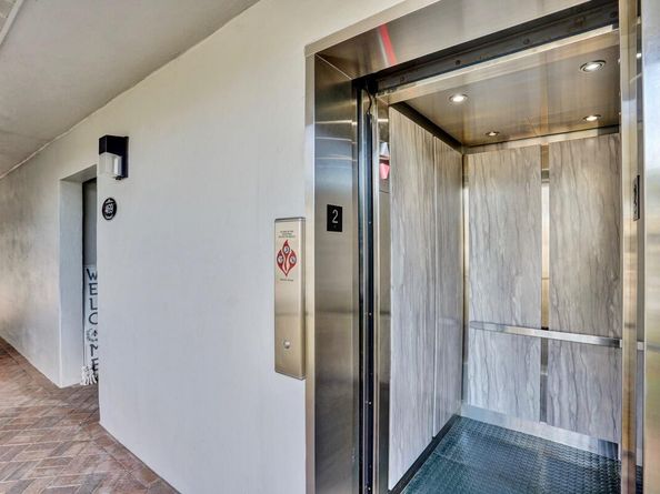 475 Piedmont J, Delray Beach FL 33484