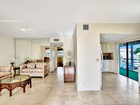 475 Piedmont J, Delray Beach FL 33484