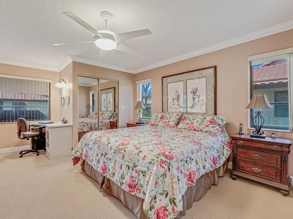 6069 Sunny Pointe Circle, Delray Beach FL 33484