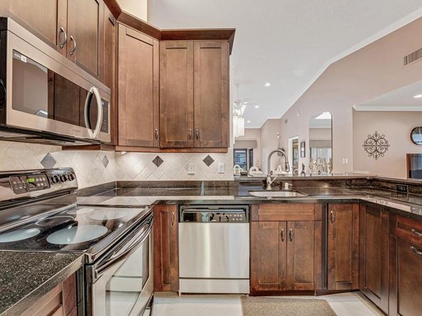 6069 Sunny Pointe Circle, Delray Beach FL 33484