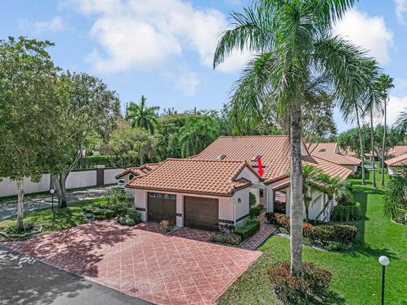 6069 Sunny Pointe Circle, Delray Beach FL 33484