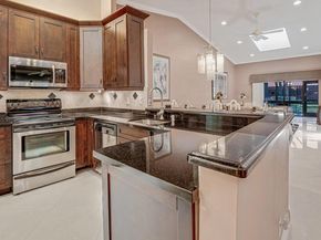 6069 Sunny Pointe Circle, Delray Beach FL 33484