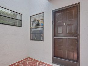 6069 Sunny Pointe Circle, Delray Beach FL 33484