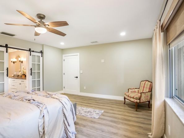 5921 SW 18th St, Plantation FL 33317
