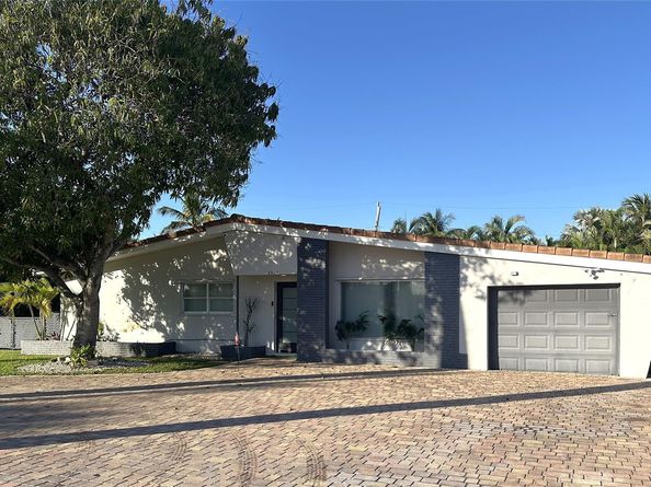 3345 NE 20th Ave, Oakland Park FL 33306