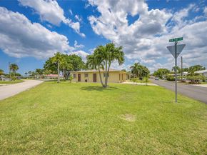 5718 NW 68 Ave, Tamarac FL 33321