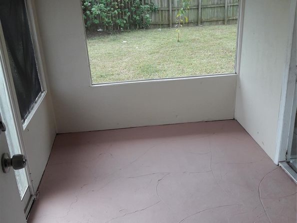 6412 Dawson St, Hollywood FL 33023
