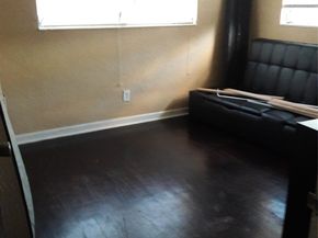 6412 Dawson St, Hollywood FL 33023