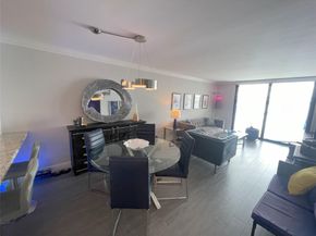 111 Lake Emerald Dr 308, Oakland Park FL 33309