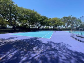 111 Lake Emerald Dr 308, Oakland Park FL 33309