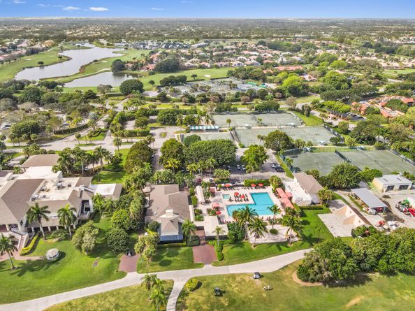 11683 Briarwood Circle 4, Boynton Beach FL 33437