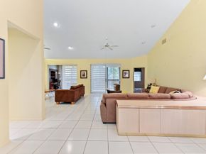 11683 Briarwood Circle 4, Boynton Beach FL 33437