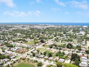 417 SW 8th Avenue, Delray Beach FL 33444