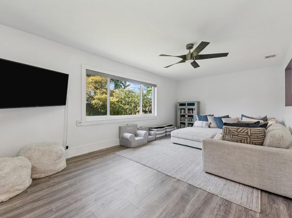 1056 SW 27th Avenue, Boynton Beach FL 33426