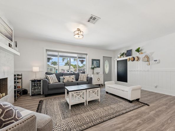 1056 SW 27th Avenue, Boynton Beach FL 33426