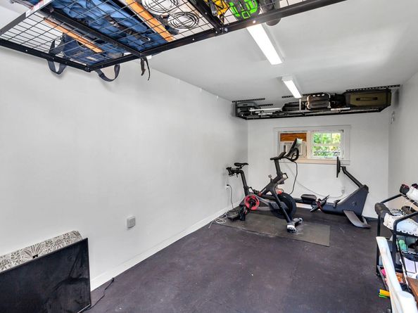 216 Lakeland Drive, West Palm Beach FL 33405