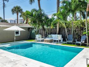 216 Lakeland Drive, West Palm Beach FL 33405