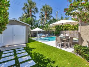 216 Lakeland Drive, West Palm Beach FL 33405