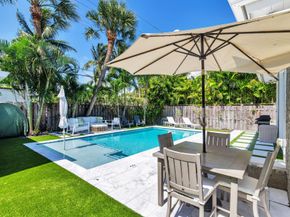 216 Lakeland Drive, West Palm Beach FL 33405