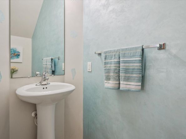 2325 SE 5th St, Pompano Beach FL 33062