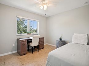 2325 SE 5th St, Pompano Beach FL 33062
