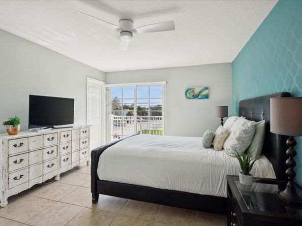 2325 SE 5th St, Pompano Beach FL 33062