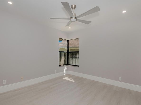 4712 NW 22 St 4712, Coconut Creek FL 33063