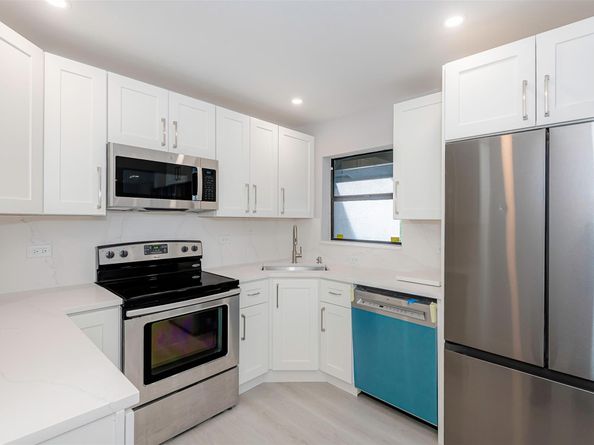 4712 NW 22 St 4712, Coconut Creek FL 33063