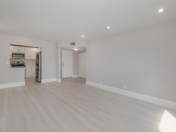 4712 NW 22 St 4712, Coconut Creek FL 33063