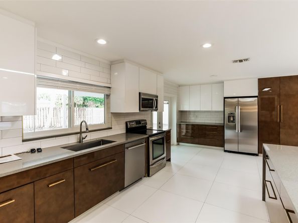 880 NW 48th Ave, Coconut Creek FL 33063