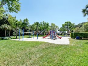 10104 Country Brook Road, Boca Raton FL 33428