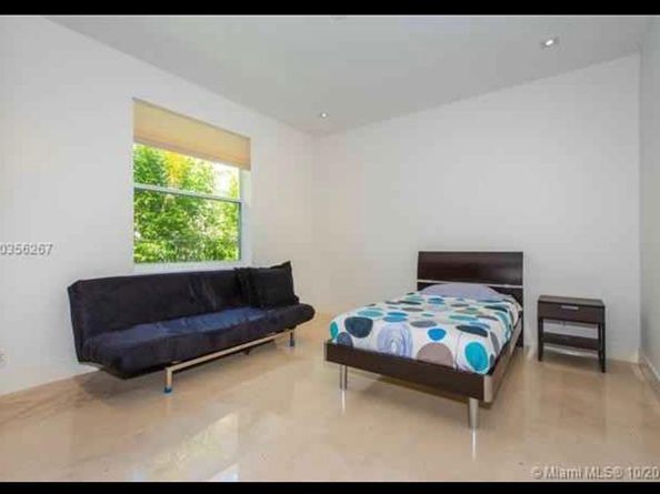Undisclosed Address #FX-10506632, Weston FL 33327