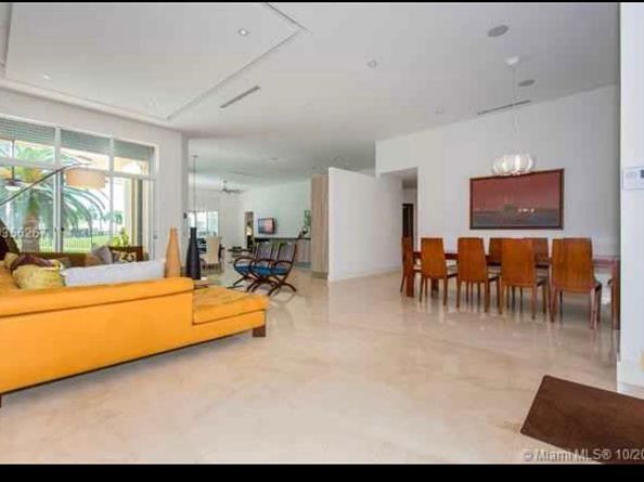 Undisclosed Address #FX-10506632, Weston FL 33327