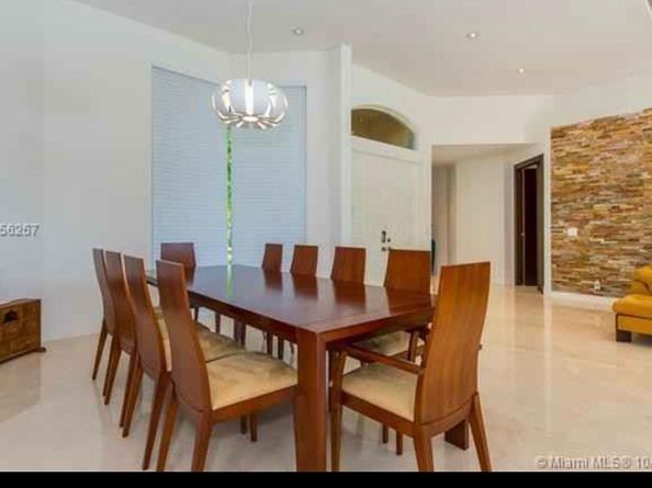 Undisclosed Address #FX-10506632, Weston FL 33327