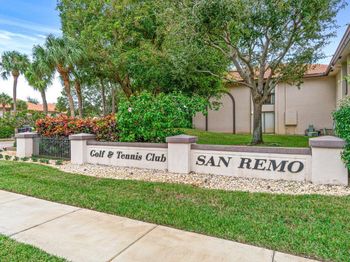 5200 E Club Circle