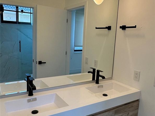 2550 Jardin Ter, Weston FL 33327